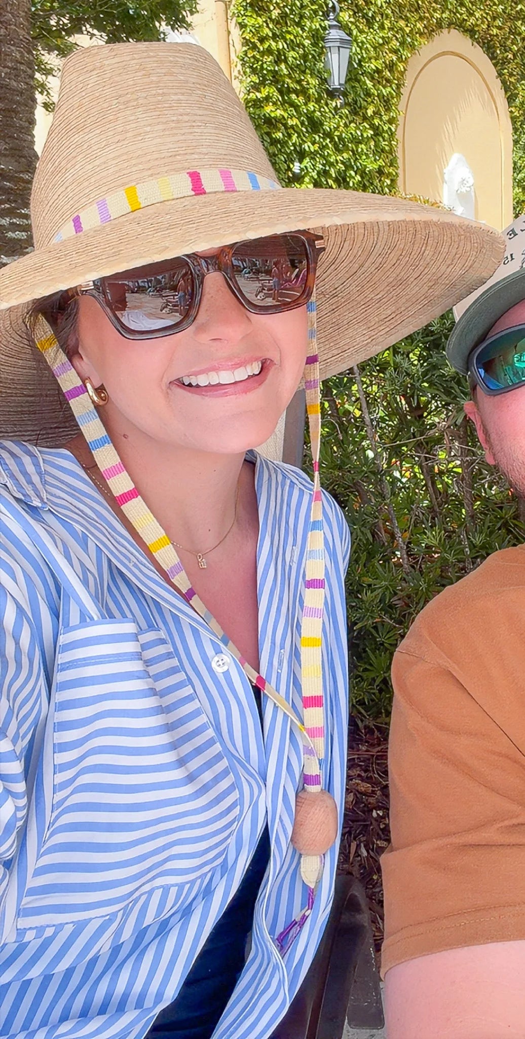 Sunshine Tienda Natural Pool Hat w/ colorful striped straps