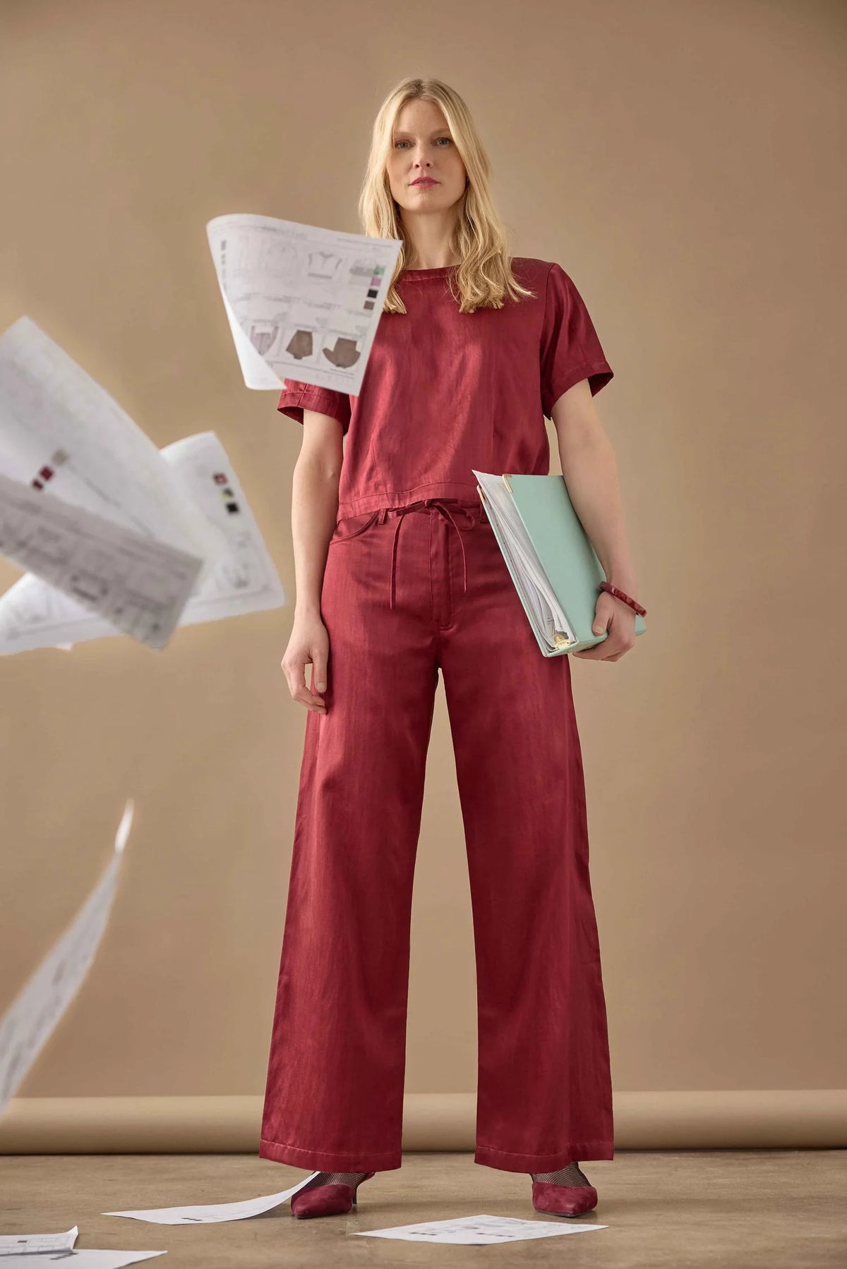 Lilla P - SLUB WOVEN DARTED TOP