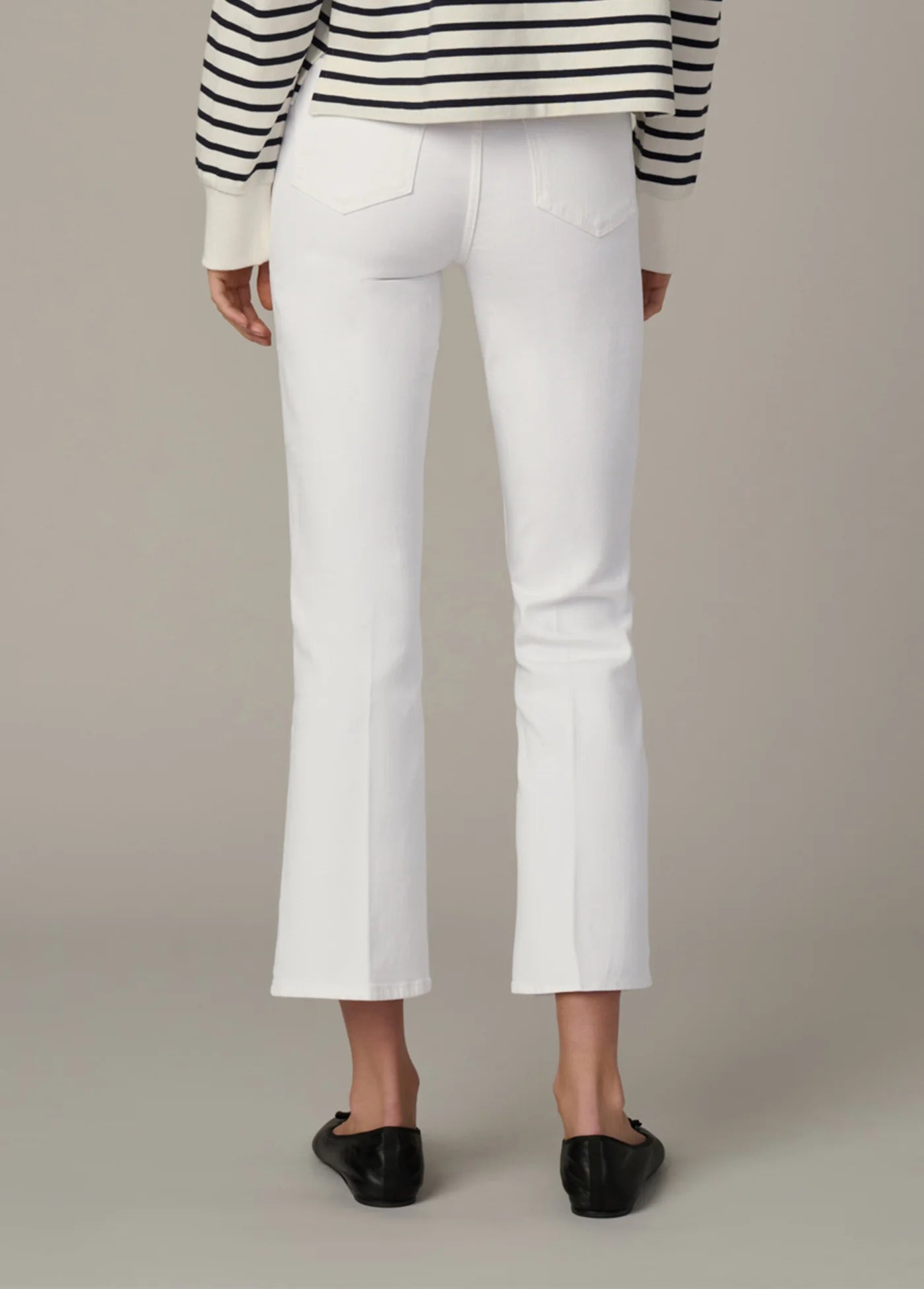 Joe’s Jeans The Callie Cropped Bootcut - in white