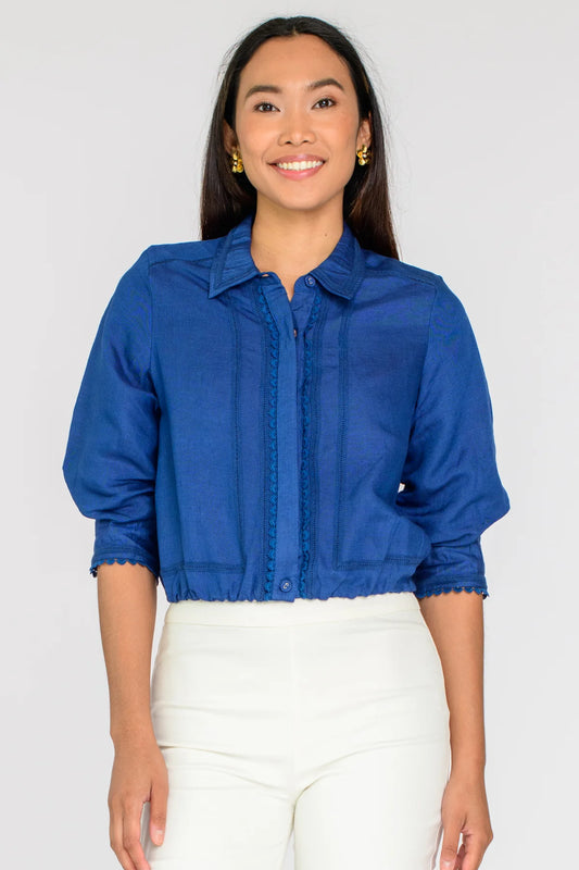 ELIZABETH JAMES Carter Top in Navy