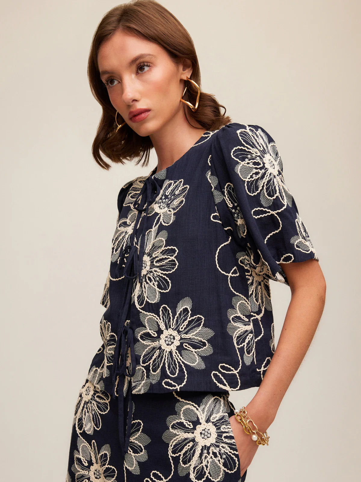 FIFTEEN TWENTY NADINE EMBROIDERED BOW DETAIL TOP