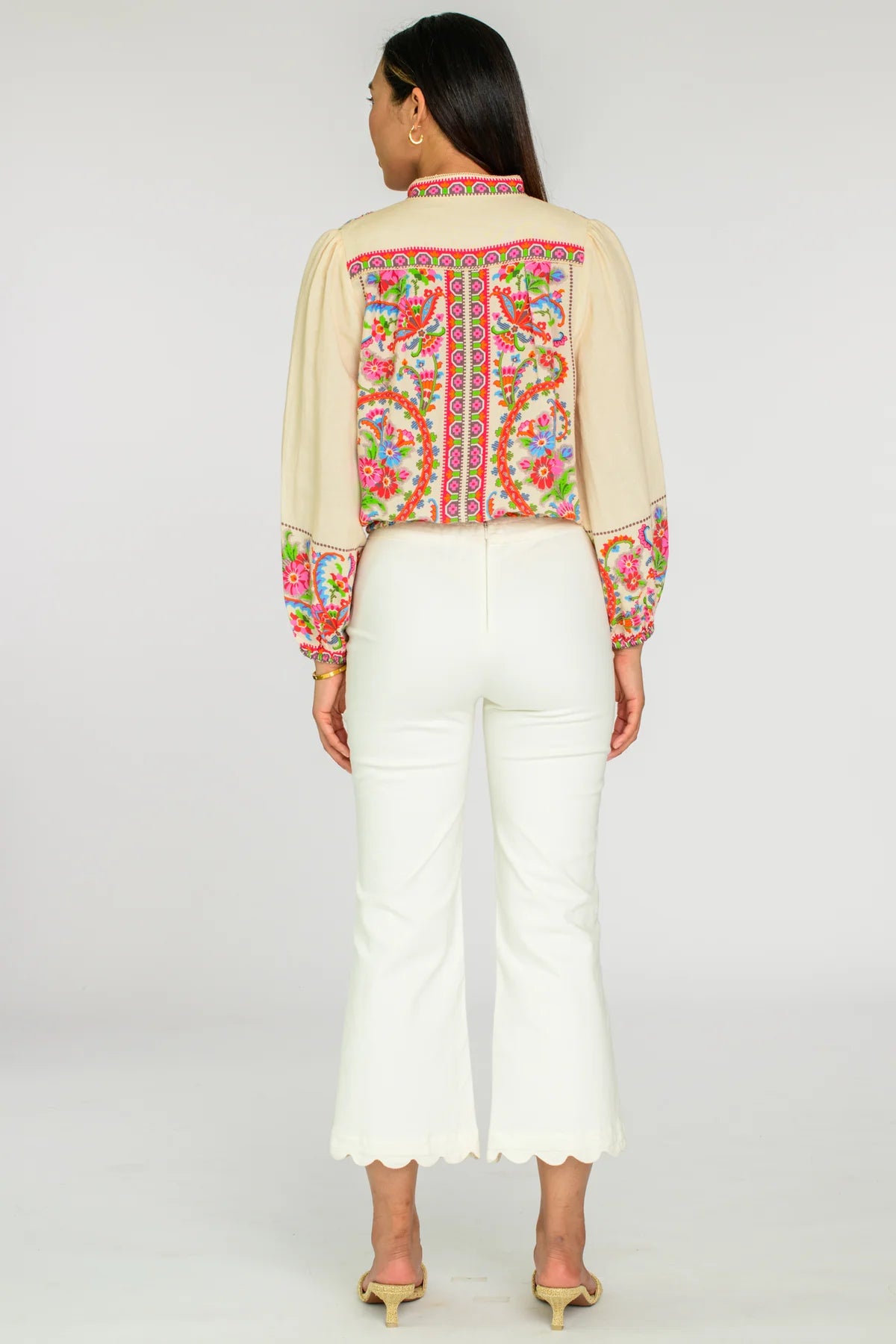 ELIZABETH JAMES Emmet Top in Scroll with It